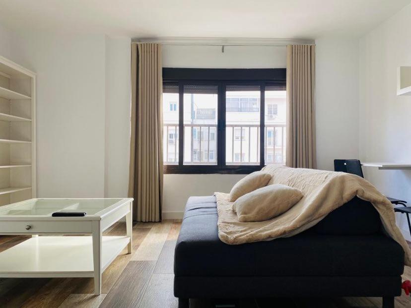 Lovely Triana Flat With Roof Terrace Sevilla Bagian luar foto