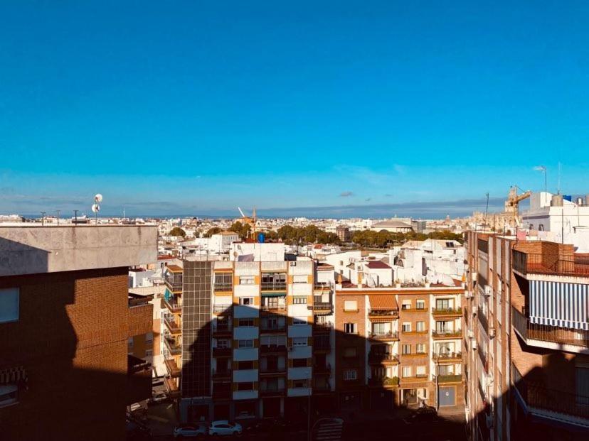 Lovely Triana Flat With Roof Terrace Sevilla Bagian luar foto
